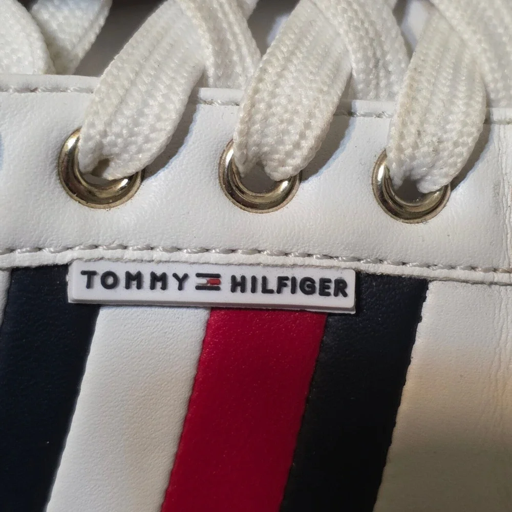 Tommy Hilfiger Twilightz Womens Shoes Size‎ 7 M Sneakers White Lace Up/Low Top